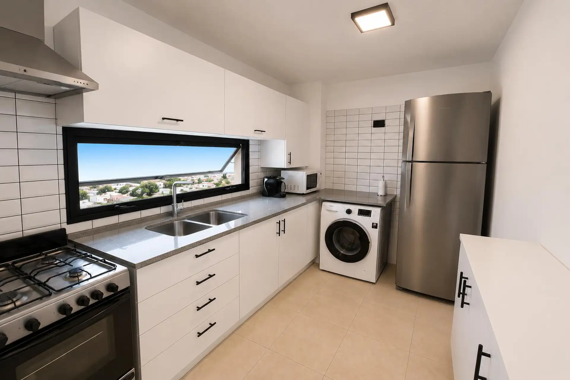 Depto 4 amb, 94m² con cochera y quincho — Plaza Mitre