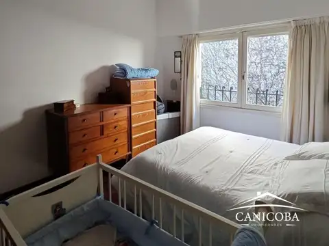 Depto Tipo Casa 6 ambientes con 2 baños