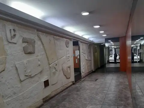 Departamento en venta 2 ambientes lateral en Congreso