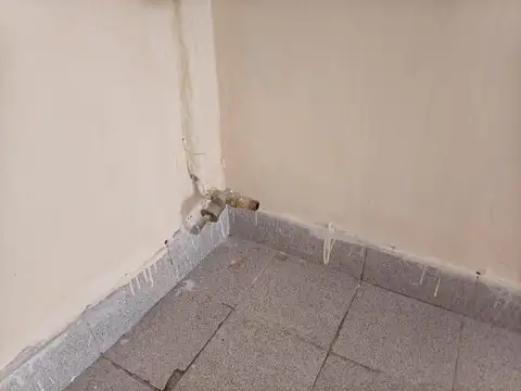 Local en Barrio El Tribuno