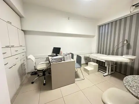 Local en Venta en Centro, USD 190.000