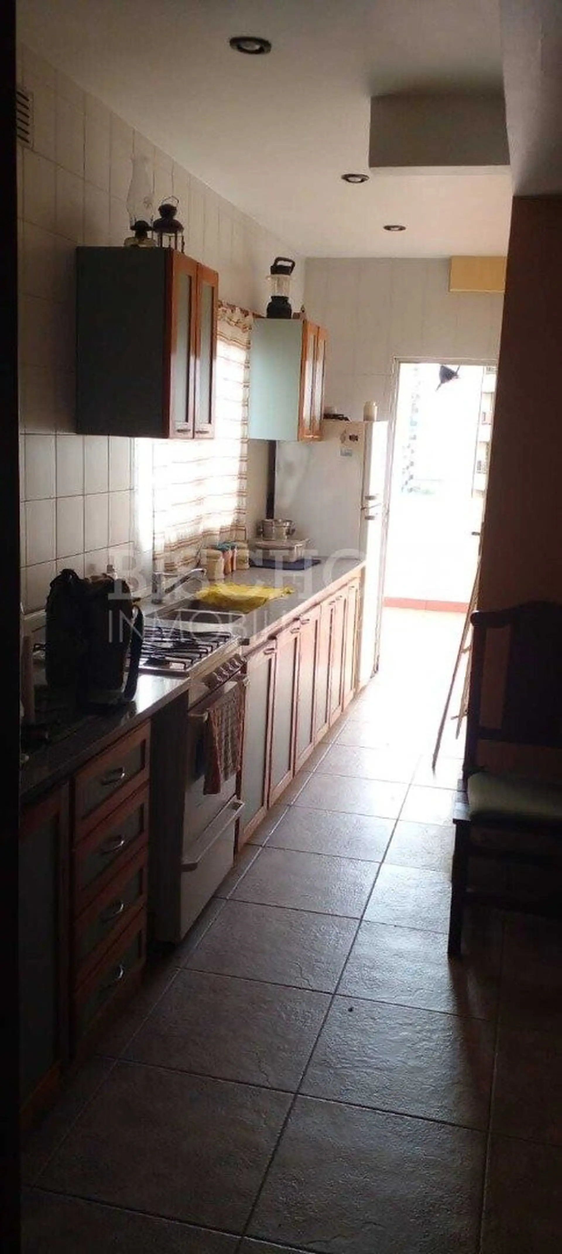 Departamento 2 ambientes con cochera y amplia terraza