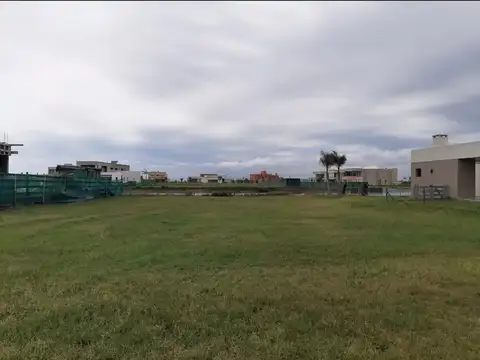 Terreno en venta - 707mts2 - Hudson