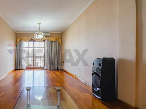 VENTA DEPTO 4 AMBIENTES VELEZ SARFIELD BALCON