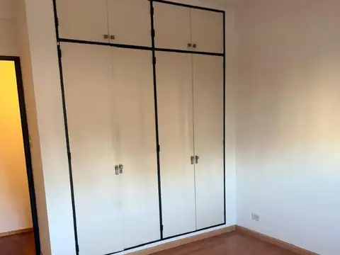 ALMAGRO - 3 AMBIENTES CON BALCON - SARMIENTO AL 3700