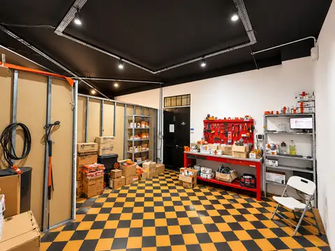 Local en Venta Via Pública