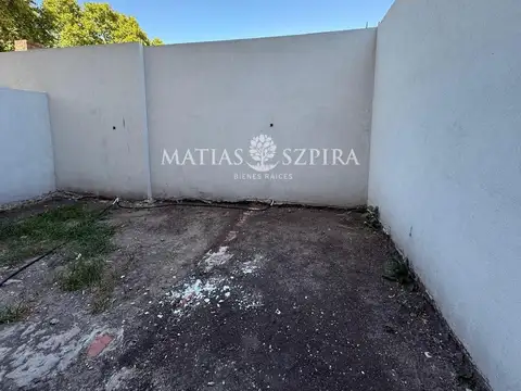 LOCALES COMERCIALES EN LA MEJOR ZONA DE MERLO - OPORTUNIDAD UNICA!!!!!