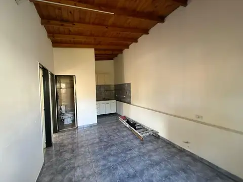 Depto Tipo Casa en Alquiler de 2 dormitorios