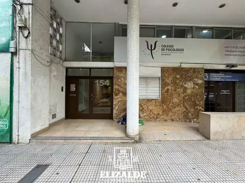 Rivadavia y Martin y Omar - Oficina/local en Venta