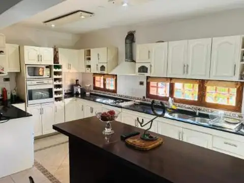 Casa en Venta de 4 dormitorios