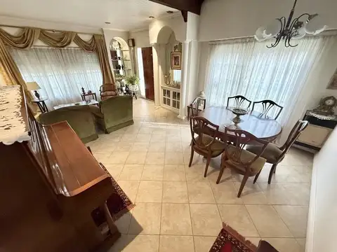 Casa 3 ambientes con 3 baños