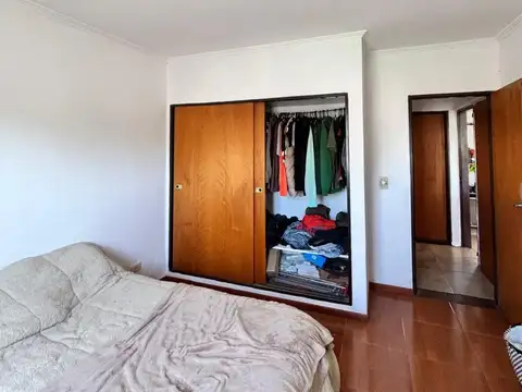 Depto Tipo Casa en Venta en Villa Dominico, USD 65.000