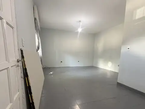 Depto Tipo Casa en Venta de 1 dormitorio