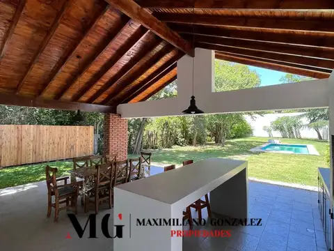 Casa en Alquiler de 4 dormitorios