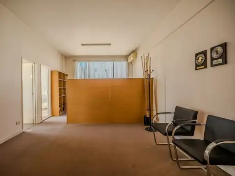 Oficina en Venta 61 años