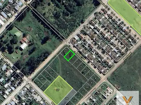 Terreno en Venta 25  mts Fondo