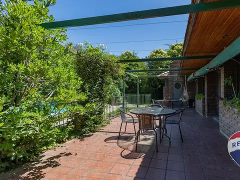 CASA QUINTA EN VENTA LA PLATA