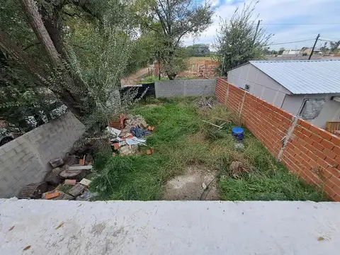 Terreno en Venta 20  mts Fondo