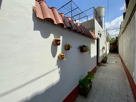 Juan Manuel De Rosas 2440 - Depto. De Pasillo De 1 Dormitorio En Alquiler - Rosario