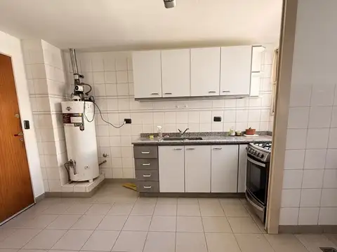 Departamento en Alquiler con 1 cochera