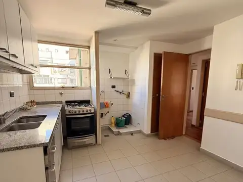 ALQUILER DEPARTAMENTO CUATRO AMBIENTES CON COCHERA, ALMAGRO