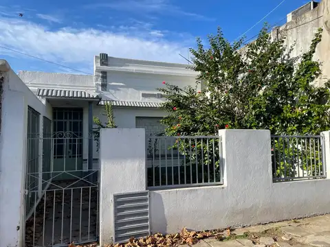 Casa en Alquiler Zona Villa Fox Zàrate