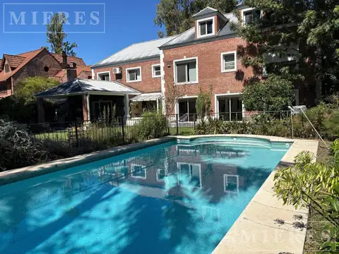 Casa venta en La Horqueta