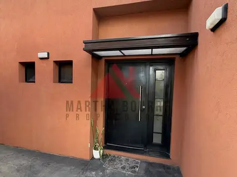 Casa 3 ambientes con 3 baños