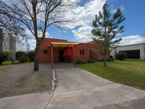 Manzanares Av. Mitre 400