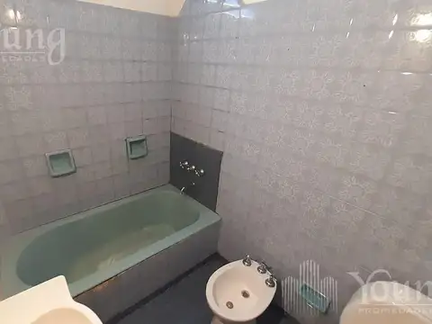 Casa 3 ambientes con 1 baño
