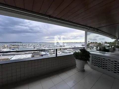 Departamento en Alquiler Temporal de 3 dormitorios