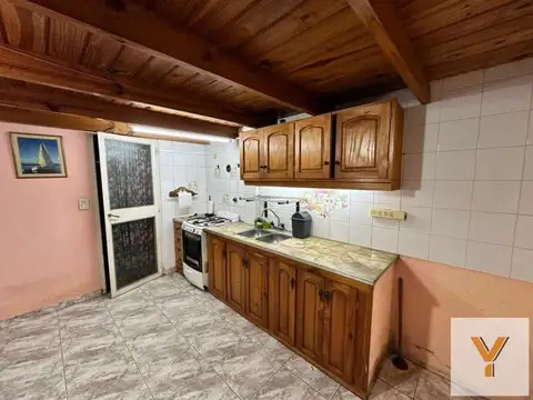Casa en venta - 2 Dormitorios 1 Baño - Aguas Verdes