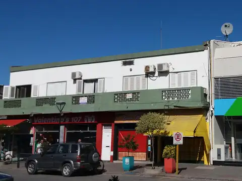 Venta en Block - Villa Gesell - 2 Dptos 2 Ambientes y 1 Dpto 3 Ambientes