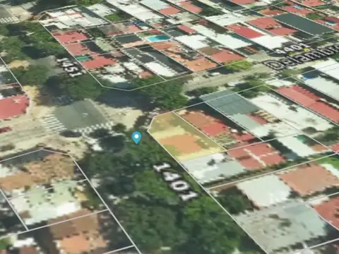 TERRENO EN ESQUINA - LOTE PROPIO 10.99 X 12.82