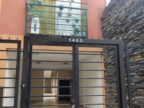 Buen Viaje 1463 , Piso 3