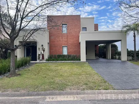 Casa en alquiler anual en Santa Catalina al RIO, Villanueva.