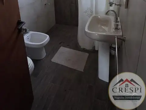 Casa 3 ambientes con 2 baños