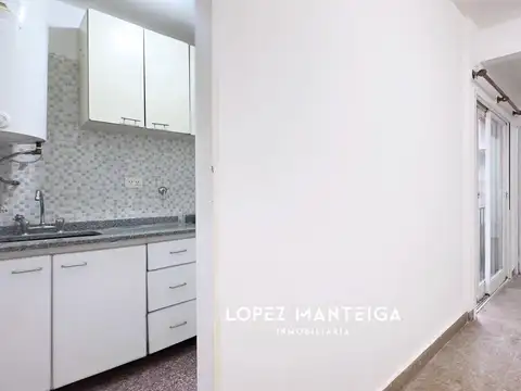 Campana 400, Piso 2