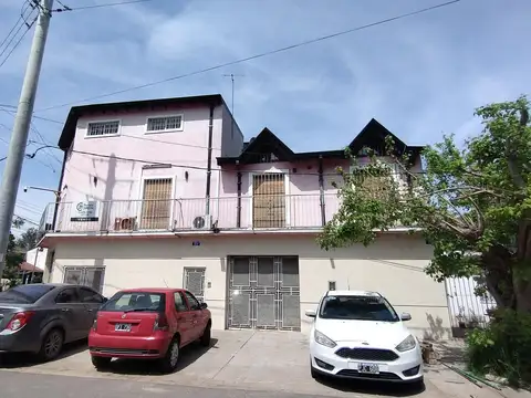 CASA EN VENTA MORENO 6 AMBIENTE