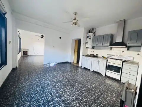 Depto Tipo Casa en Venta en El Palomar, USD 56.000