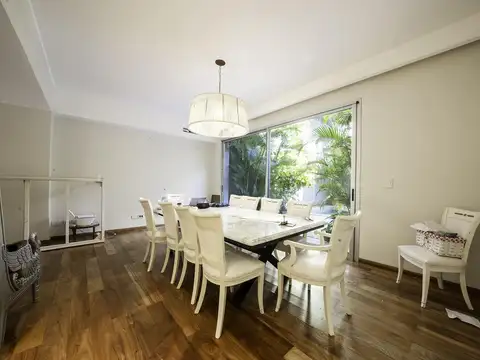 Casa en  venta 5 ambientes en Núñez!