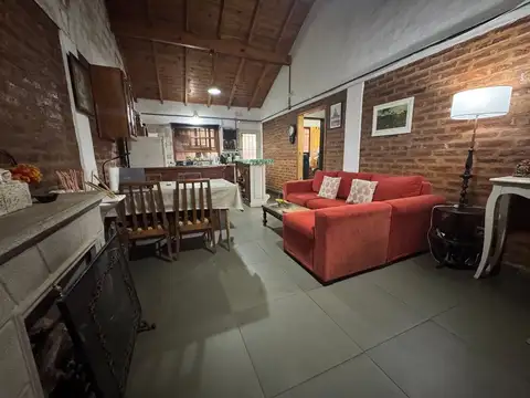 Casa en Venta en Burzaco, USD 95.000