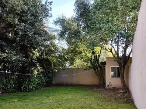 Casa en Alquiler en Turdera, $ 1.500.000