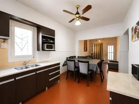 VENTA/PERMUTA - Casa de 2 Dormitorios, Quincho, Jardin y Pileta - Cañada de Gomez
