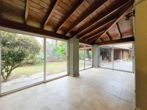 Casa en Alquiler en Mapuche Country Club, USD 1.200