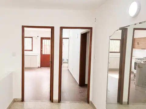 Casa en Alquiler en Azcuenaga, $ 1.100.000