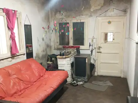 Casa 4 ambientes con 1 baño