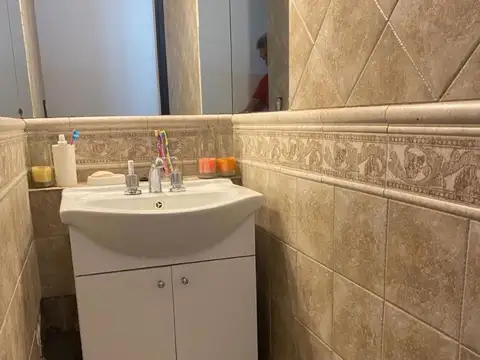 Departamento 4 ambientes con 2 baños