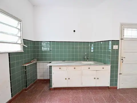 VENTA CASA 3 DORMITORIOS - EXCELENTE UBICACION