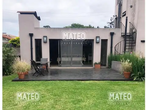 Departamento en Venta con 1 cocheras